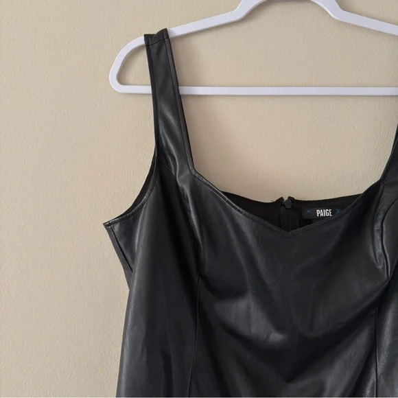 Paige Rinna Faux Leather V Neck Bodysuit Size XL - Picture 8 of 14